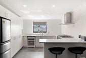 For rent, The standalone garage Not included, Renovated 3 beds 1 bath house, available 19th September, 26 Vincent Street, Howick, Auckland