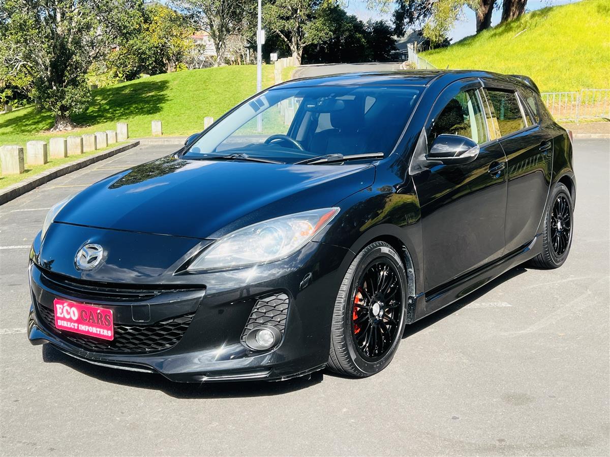 2012 Mazda Axela 2.0 LEATHER INTERIORS APPLE CAR PLAY Hatchback Automatic, 2,000 cc, 108,449 km
