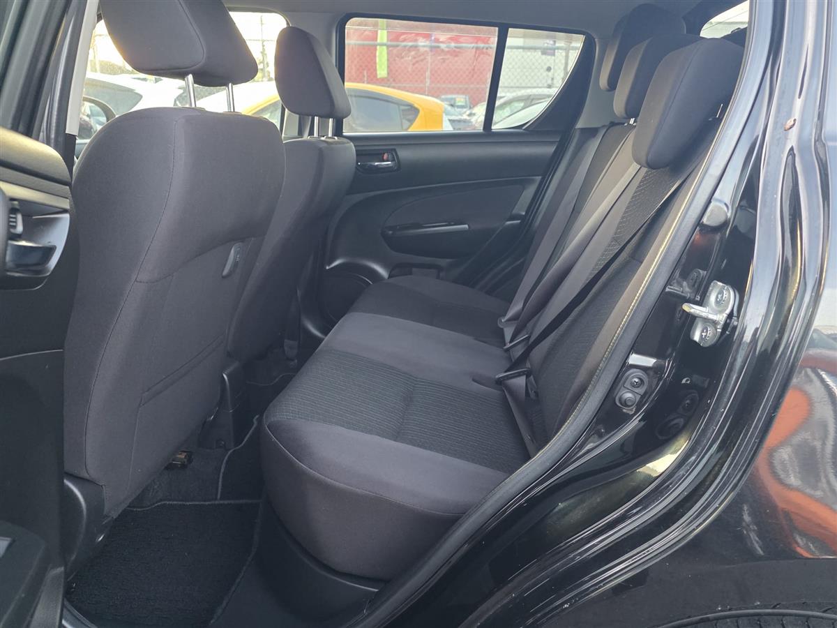 2015 Suzuki Swift Push Start**Keyless Entry**2 Smart Keys** Hatchback Automatic, 1,242 cc, 125,971 km