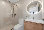 Freehold 5 beds (3 ensuites) 4 baths home with car park, 8/157 Bremner Road, Karaka, Auckland