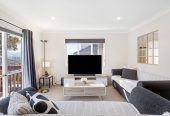 Kingsley-Built Family Haven in Mission Heights, Offered by its first owner since new, 4 beds 2.5 baths house with double garage, 11 Amaretto Avenue, Flat Bush, Auckland