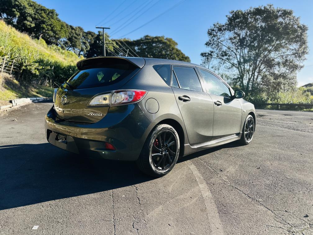 2012 Mazda Axela SPORTS !! STUNNING ALLOYS !! Hatchback Tiptronic, New Import, 1,500 cc, 40,992 km