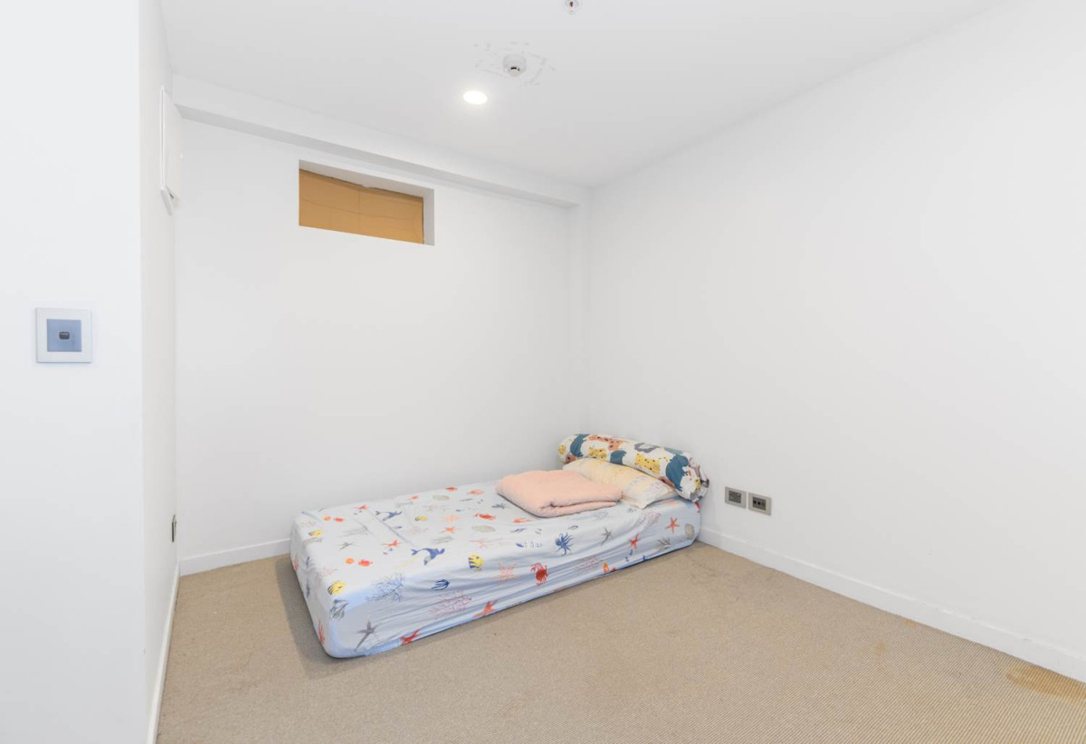 Double Grammar school zone (AGS & EGGS), 61m2 2 beds 2 baths apartment, 0.3 km to Auckland Grammar, Easy walks to Newmarket, 106/10 Lion Place, Epsom, Auckland