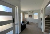 For rent, 5 beds (2 ensuites) 3.5 baths house with double garage, available 7th September, 4 Calcite Avenue, Flat Bush, Auckland