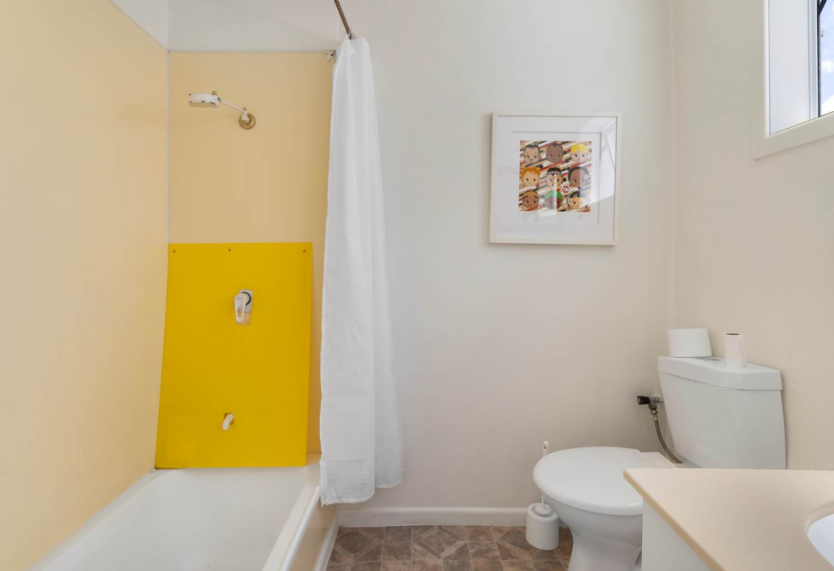 996m2 section, Prime location, 2 bed 1.5 baths house with a garage that has been converted into a versatile workshop and additional flexible spaces, 80 Alfriston Road, Manurewa East, Auckland