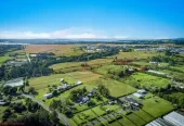 40469m2 Lifestyle section, 5 beds 2 baths home, zoned for Whenuapai Primary School and Hobsonville Secondary School, 123 Totara Road, Whenuapai, Auckland