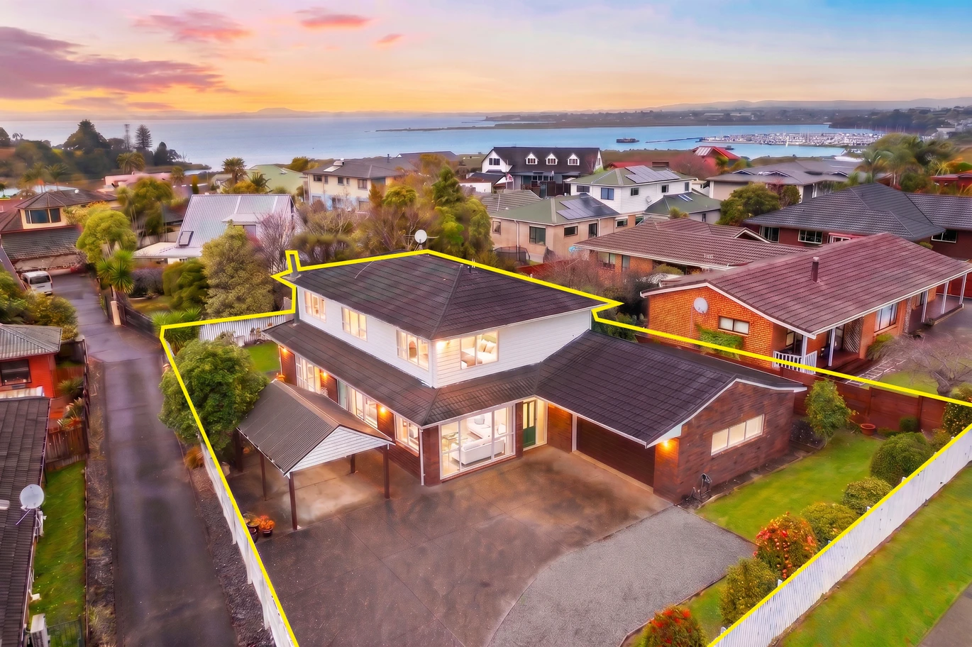 683m2 section, Renovated 4 beds 2 baths house with double garage, 10 Wiseley Road Hobsonville, Auckland