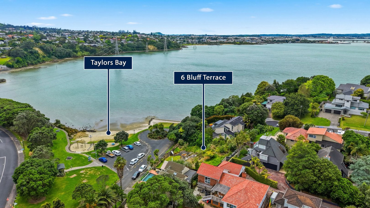 986m2 section with Sea Views, THE VENDOR IS CURRENTLY IN THE PROCESS OF OBTAINING A RESOURCE CONSENT for a four-lot subdivision with two vehicle crossings. 6 Bluff Terrace, Hillsborough, Auckland