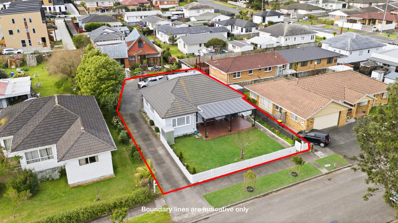 Owners Have Bought – Must Sell, Ignore CV! 3 Bedroom + Study | 1 Bath | 5 Car Parks, 1/5 Allen Avenue Papatoetoe, Auckland