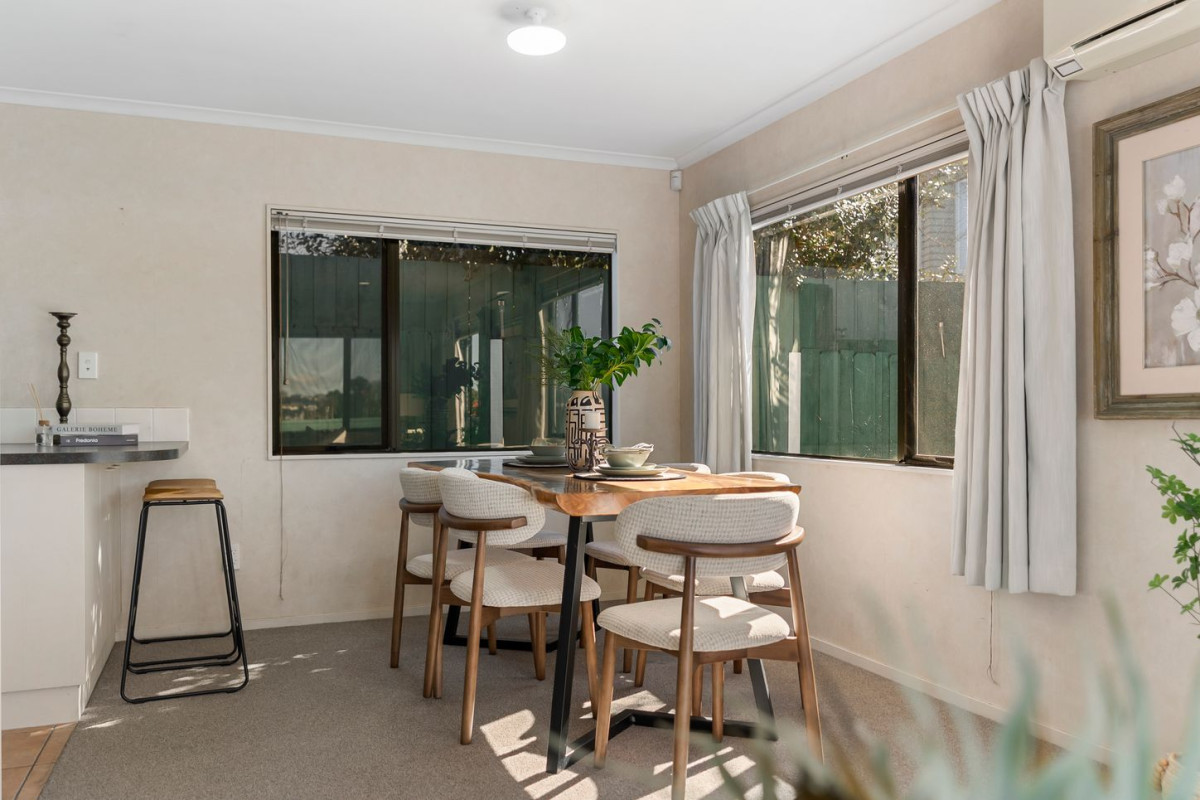 324m2 section, 145m2 Freehold 3 beds 1 bath home with double garage, 1A Eaglen Place, Howick, Auckland