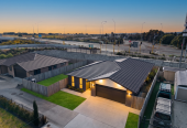 Owner cashing out, 472m2 section, Brick and tile 4 beds 2 baths house with double garage, 25 Dumas Place, Papakura, Auckland