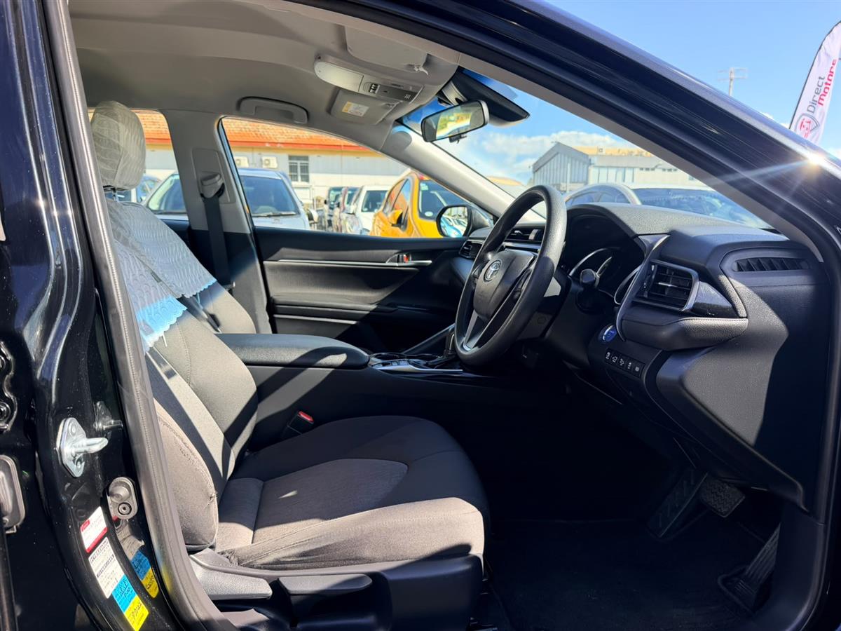 2018 Toyota Camry HYBRID**Cruise Control**Push Start**Lane Assist** Sedan Automatic, Hybrid, 2,487 cc, 73,313 km