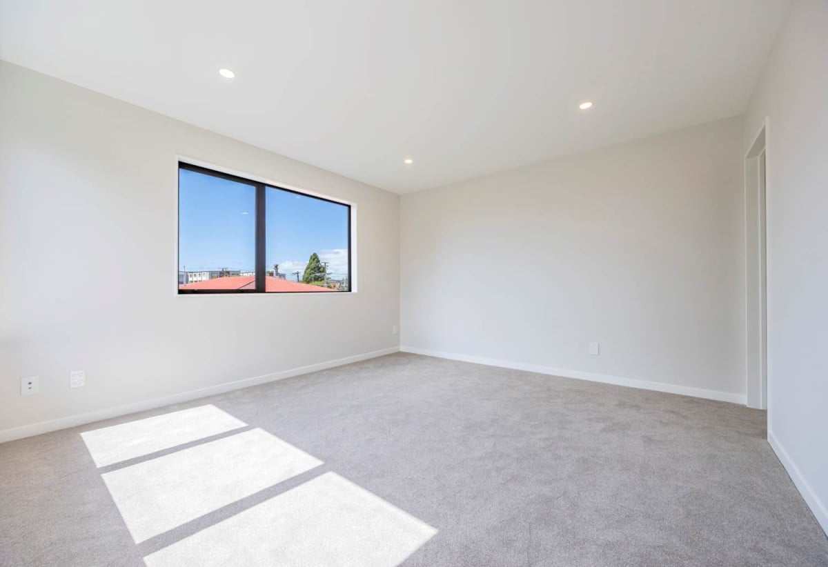 Currently tenanted until April 2027, Standalone 3 beds 2.5 baths home garage, Enjoy total peace of mind with a 10-Year Master Build Guarantee, Lot 10/7 Edgerton Road, Te Atatu Peninsula, Auckland