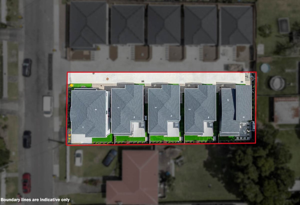 Currently tenanted until April 2027, Standalone 3 beds 2.5 baths home garage, Enjoy total peace of mind with a 10-Year Master Build Guarantee, Lot 10/7 Edgerton Road, Te Atatu Peninsula, Auckland