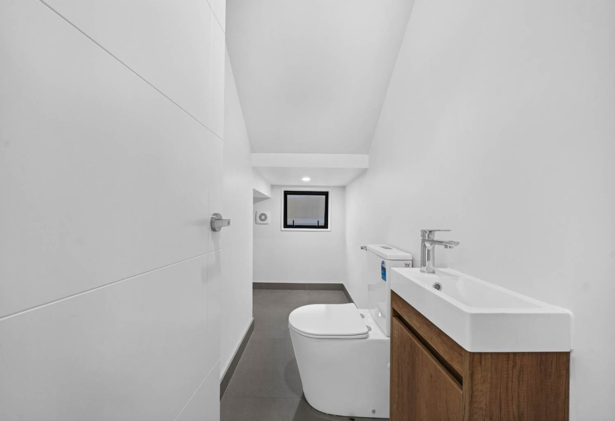 Brandnew 5 beds 4.5 baths house with garage, The ground floor features a private wing with a spacious bedroom, separate bathroom, and its own living area. 13 Star Cross Road, Karaka, Auckland