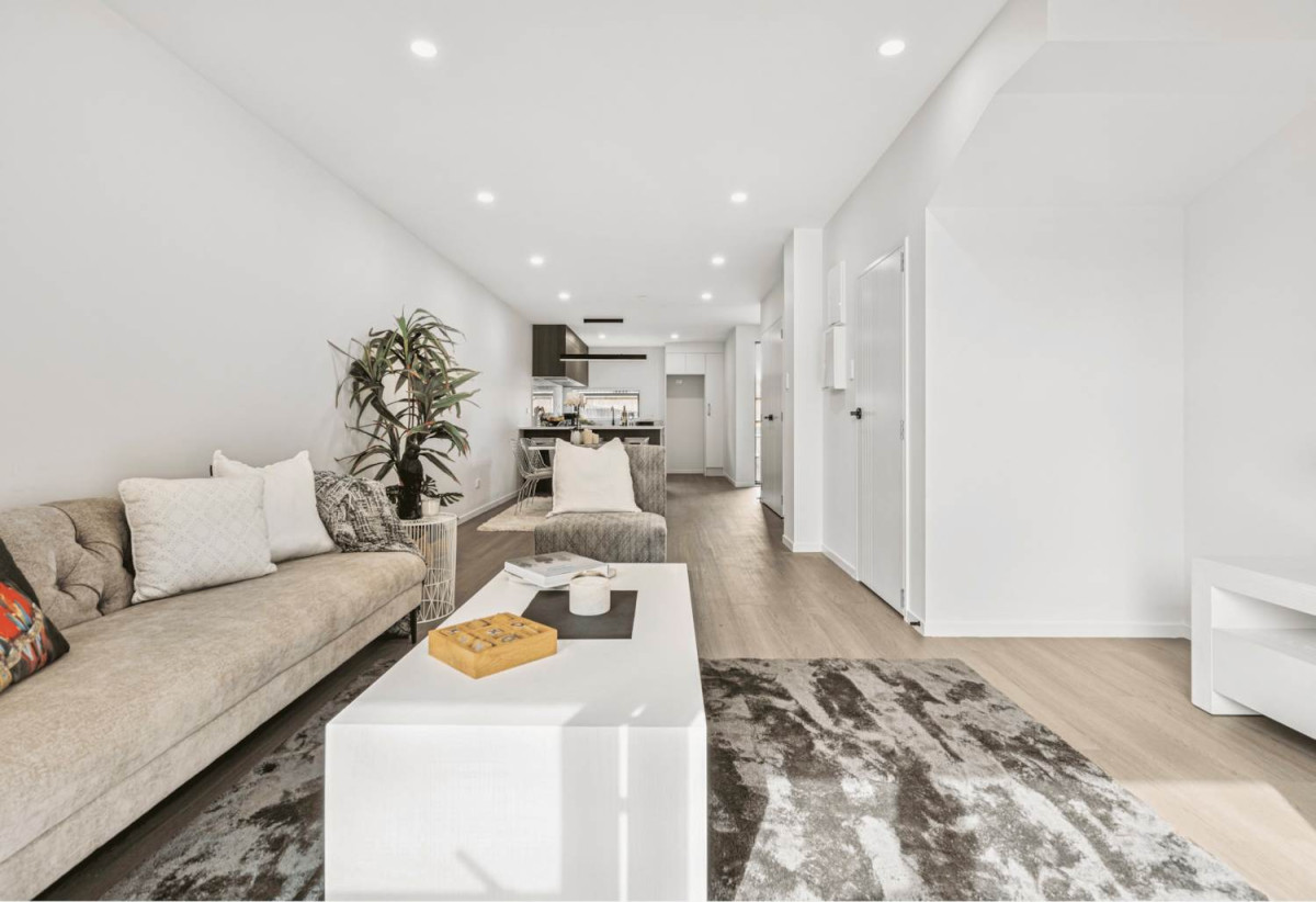 Stylish Quality-Built Townhouse–Move In or Invest, Freehold 3 bed 2 baths home with car park, no Body Corp or additional fees, Reliable tenants in place, Vacant possession possible after July 2026, 1/14 Freyberg Place, Howick, Auckland
