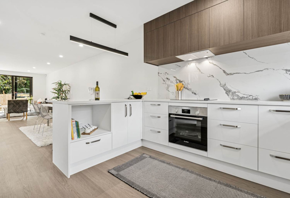 Stylish Quality-Built Townhouse–Move In or Invest, Freehold 3 bed 2 baths home with car park, no Body Corp or additional fees, Reliable tenants in place, Vacant possession possible after July 2026, 2/14 Freyberg Place, Howick, Auckland
