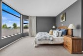1037m2 section, Sea Views, Macleans College zone, 4 beds + Large office room 3.5 baths house with double garage, 106 Clovelly Road, Bucklands Beach, Auckland