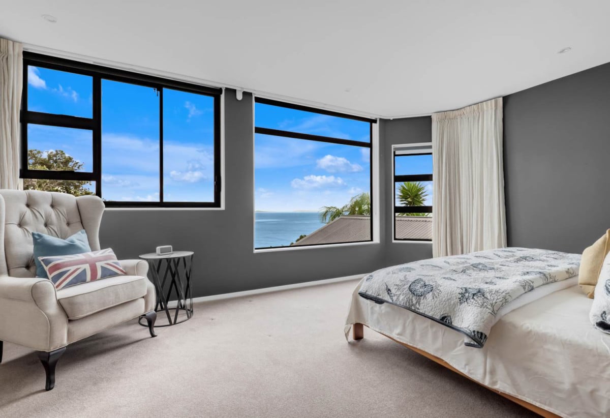 1037m2 section, Sea Views, Macleans College zone, 4 beds + Large office room 3.5 baths house with double garage, 106 Clovelly Road, Bucklands Beach, Auckland