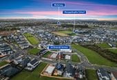 2 kitchens, Brandnew 5 beds 4.5 baths house with double garage and 1 bed granny, 34 Emerald Avenue, Karaka, Auckland