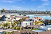 Must sell, Overseas Vendors, Macleans College Zone, 5 beds 3 baths house with triple garage, 1/22 Sea Spray Drive, Half Moon Bay, Auckland