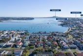 Must sell, Overseas Vendors, Macleans College Zone, 5 beds 3 baths house with triple garage, 1/22 Sea Spray Drive, Half Moon Bay, Auckland
