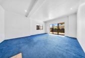 Must sell, Overseas Vendors, Macleans College Zone, 5 beds 3 baths house with triple garage, 1/22 Sea Spray Drive, Half Moon Bay, Auckland