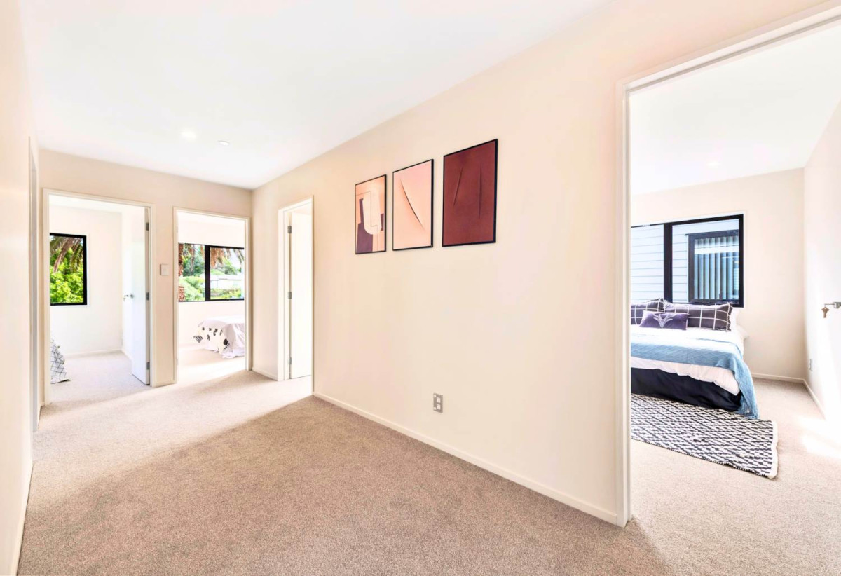 Beside the Reserv, Brandnew standalone 4 beds +study room 2.5 baths home with double garage, 2B Church Street, Otahuhu, Auckland