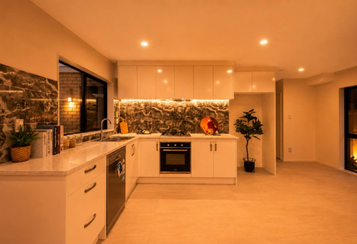 Beside the Reserv, Brandnew standalone 4 beds +study room 2.5 baths home with double garage, 2B Church Street, Otahuhu, Auckland