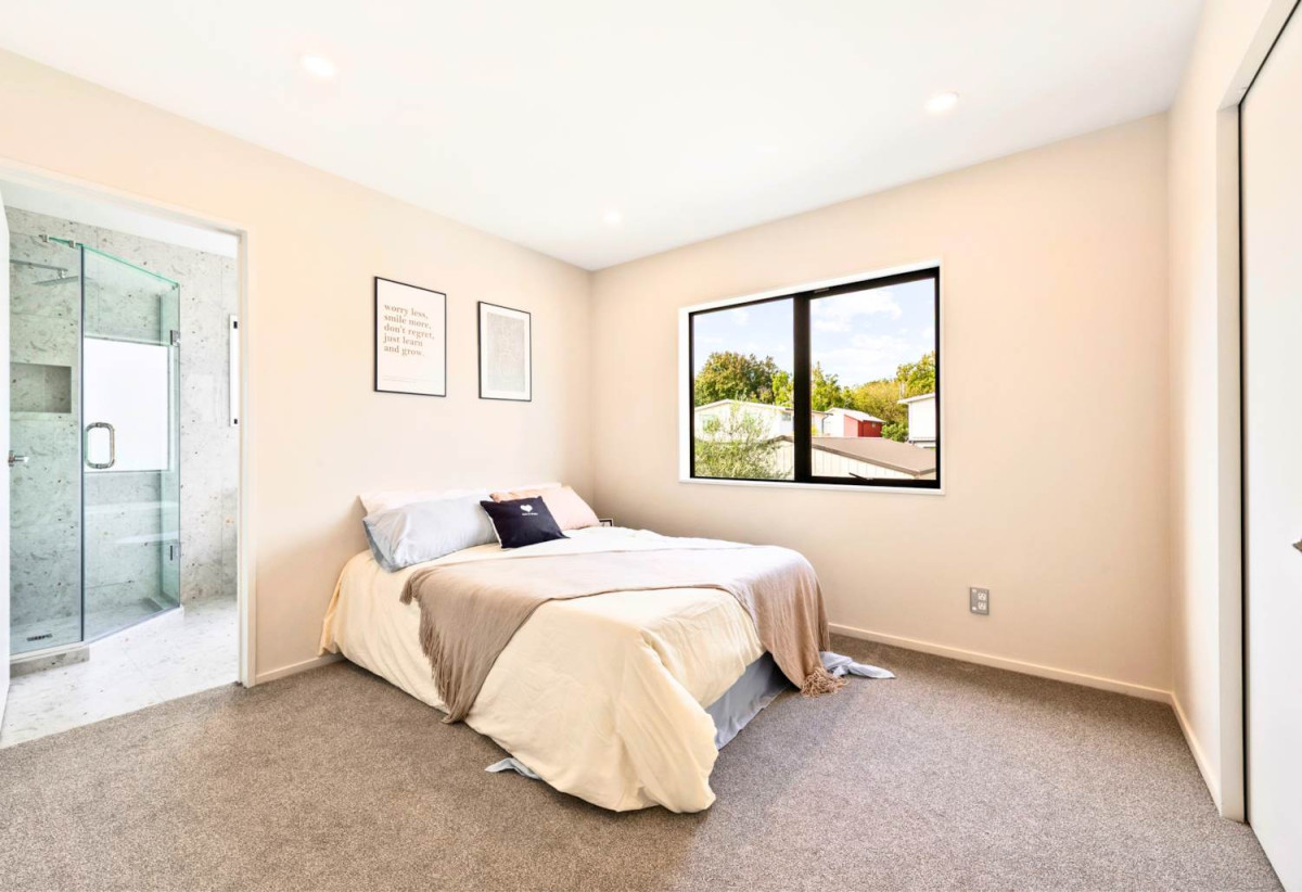 Beside the Reserv, Brandnew standalone 4 beds +study room 2.5 baths home with double garage, 2C Church Street, Otahuhu, Auckland