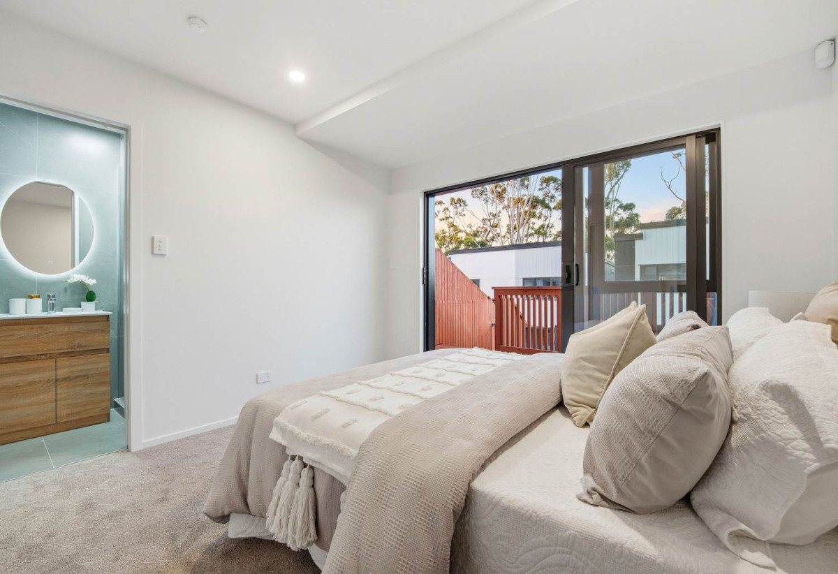 Must sell, 10 Year Stamford Building Warranty Insurance, Brandnew 4 beds 2.5 baths house with garage, Lot3/145 Albany Highway, Albany, Auckland