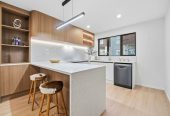Must sell, 10 Year Stamford Building Warranty Insurance, Brandnew 4 beds 2.5 baths house with garage, Lot4/145 Albany Highway, Albany, Auckland