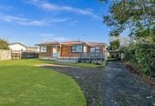 1712m2 section, Brick and tile 3 beds 1 bath house with carport, 155 Great South Road, Drury, Auckland