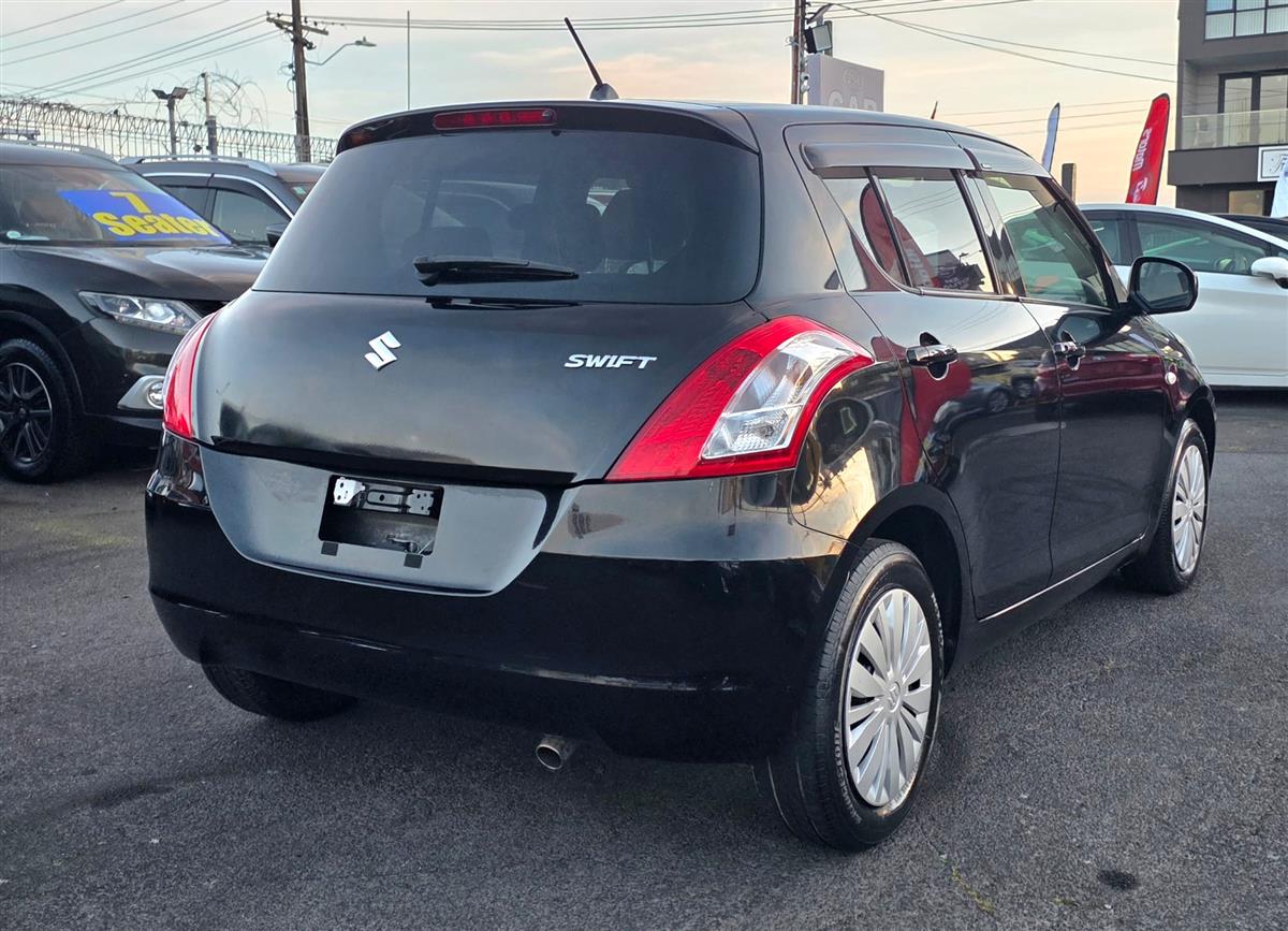 2015 Suzuki Swift Push Start**Keyless Entry**2 Smart Keys** Hatchback Automatic, 1,242 cc, 125,971 km