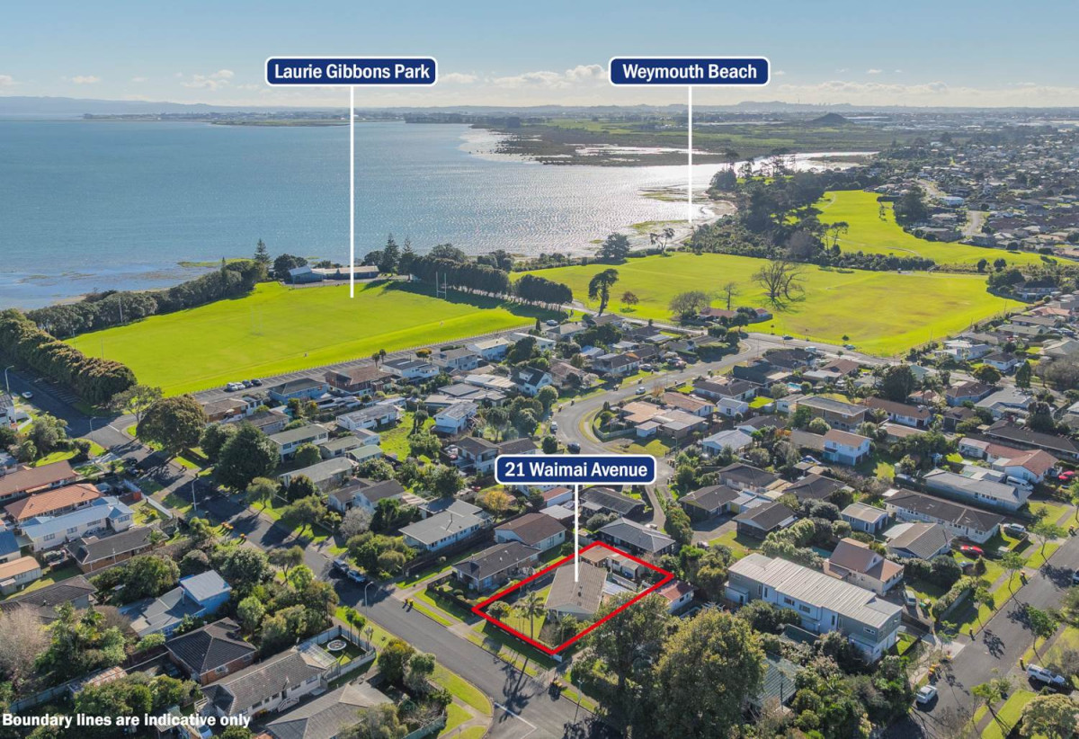 635m2 section, Motivated Vendors, Renovated Brick and tile 3 beds 1 bath house with double carport, 21 Waimai Avenue, Weymouth, Auckland
