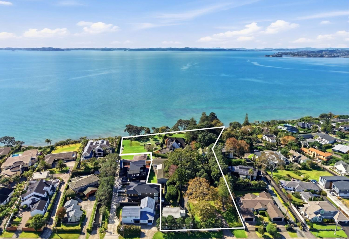 Macleans College zone, approximately 600m² building section, Lot 12/215 Bleakhouse Road, Mellons Bay, Auckland