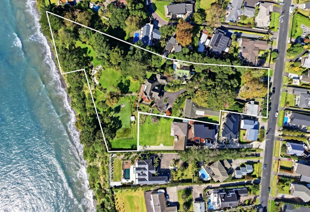 Macleans College zone, approximately 600m² building section, Lot 12/215 Bleakhouse Road, Mellons Bay, Auckland