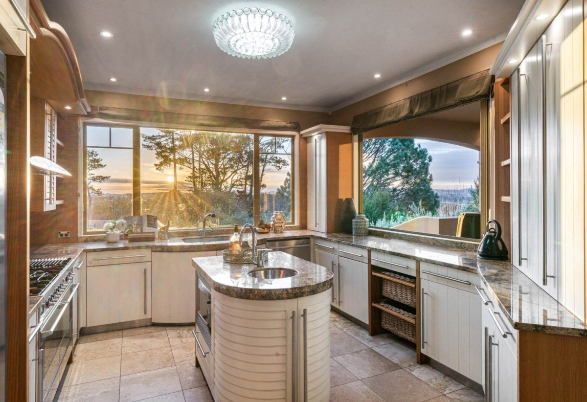 2.9ha Lifestyle section, Country Views, Provincial Charm Home & Cottage, Renovated, 5 beds + office 3 baths main home, with 5 gagare and a separate, 1 bed 1 bath self-contained cottage, 21 Messenger Road, Stillwater, Auckland