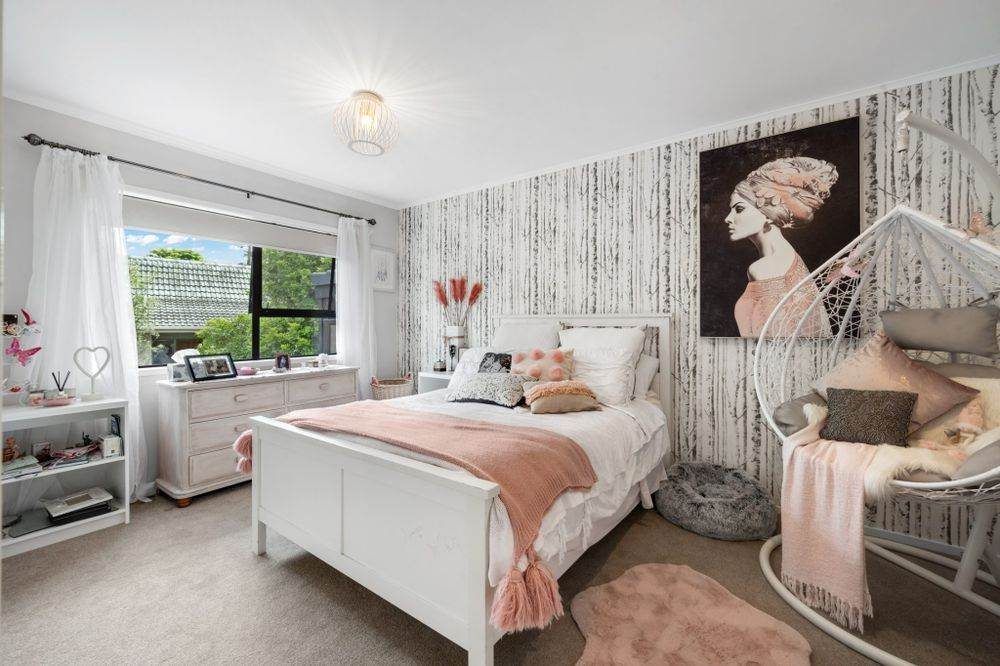 1222m2 section, Macleans College zone, 5 beds + office 4 baths house with double garage and double car port, 80A Beach Road, Mellons Bay, Auckland