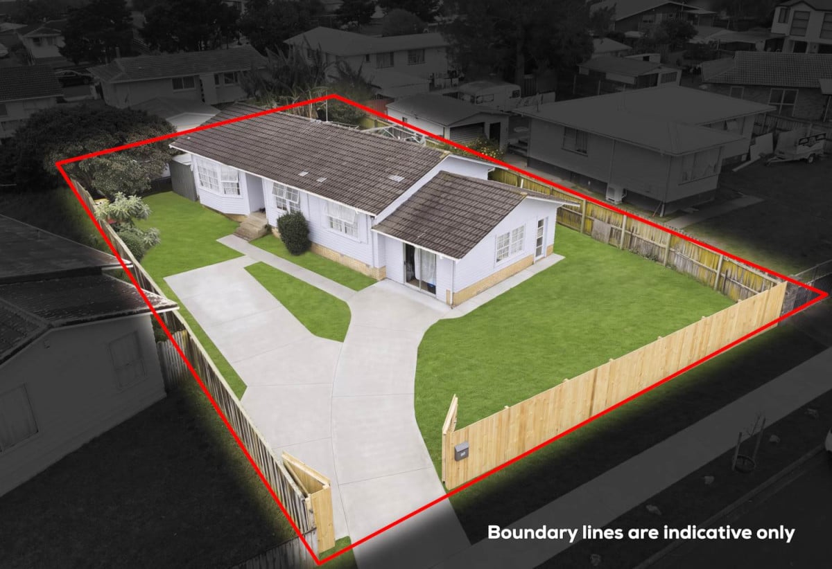 607m2 section, 3 beds 1 bath house with car parks, 35 Arnwood Street, Manurewa, Auckland