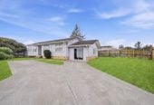 607m2 section, 3 beds 1 bath house with car parks, 35 Arnwood Street, Manurewa, Auckland