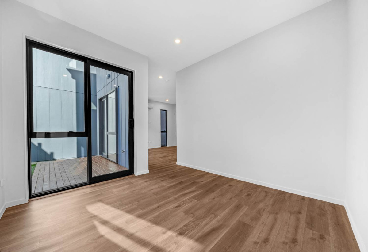 Brandnew standalone 4 beds 2.5 baths home with garage, Lot 2/10 Sandgate Avenue, Botany Downs, Auckland