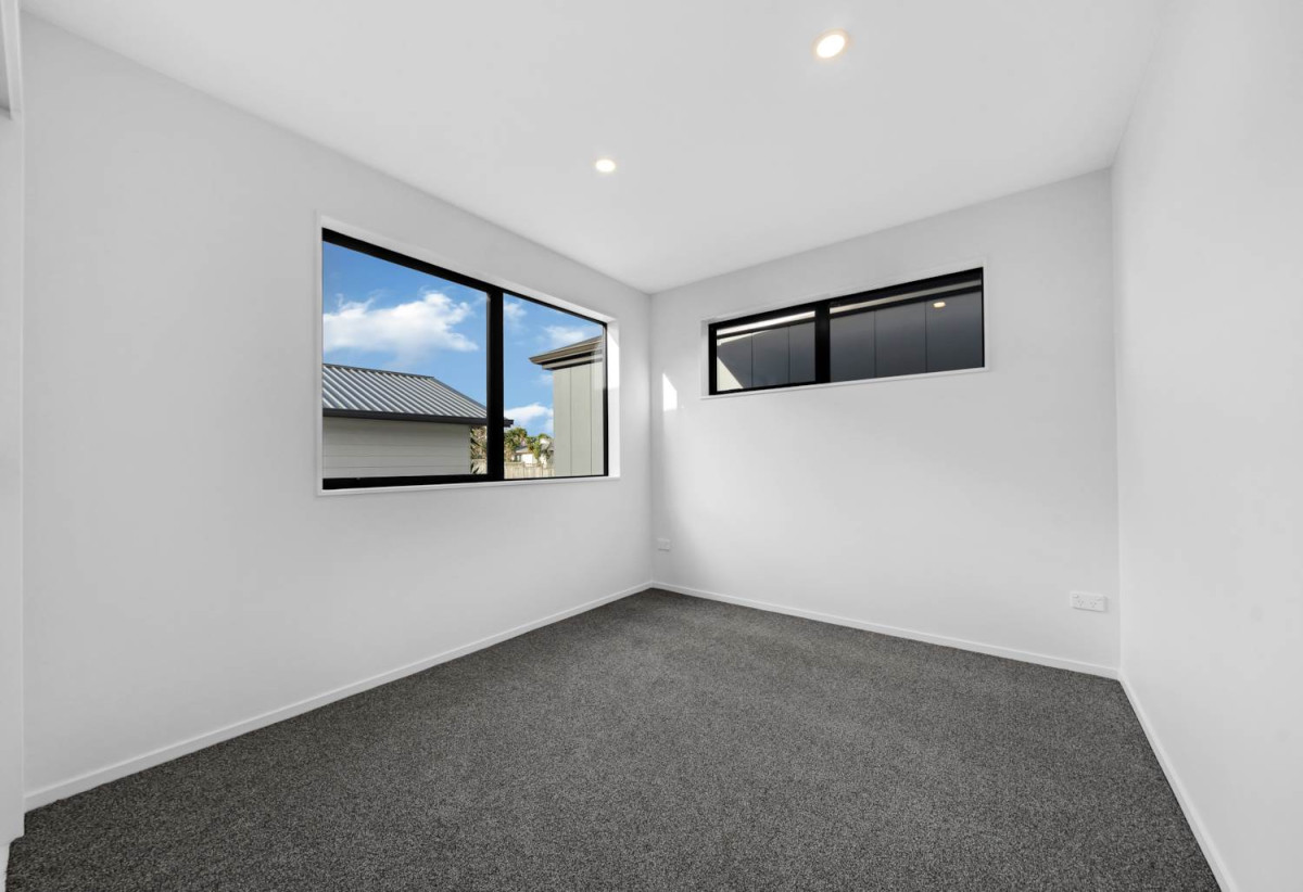 Brandnew standalone 4 beds 2.5 baths home with garage, Lot 2/10 Sandgate Avenue, Botany Downs, Auckland