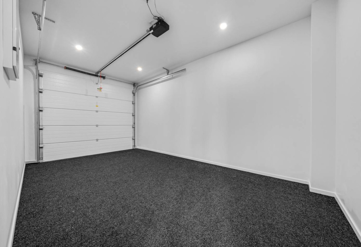 Brandnew standalone 4 beds 2.5 baths home with garage, Lot 2/10 Sandgate Avenue, Botany Downs, Auckland