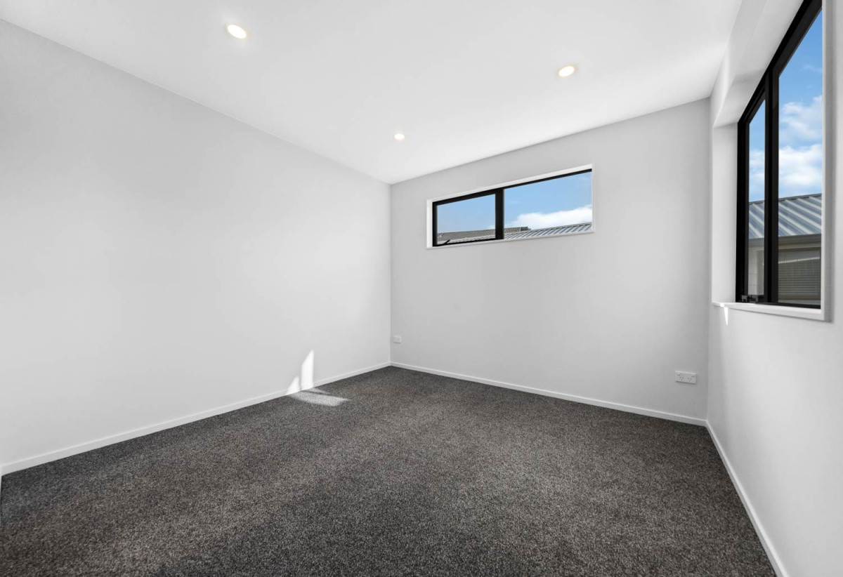 Brandnew standalone 4 beds 2.5 baths home with garage, Lot 2/10 Sandgate Avenue, Botany Downs, Auckland