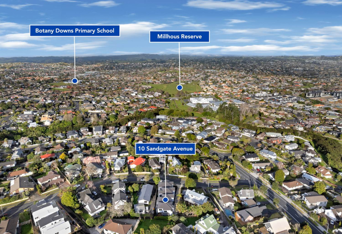 Brandnew standalone 4 beds 2.5 baths home with garage, Lot 2/10 Sandgate Avenue, Botany Downs, Auckland