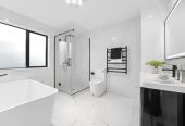 2 kitchens, 5 beds (3 ensuites) 4.5 baths house with double garage and 1 bed granny, 18 Mara Way, Sunnyvale, Auckland