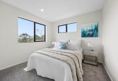 2 kitchens, 5 beds (3 ensuites) 4.5 baths house with double garage and 1 bed granny, 18 Mara Way, Sunnyvale, Auckland