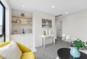 2 kitchens, 5 beds (3 ensuites) 4.5 baths house with double garage and 1 bed granny, 18 Mara Way, Sunnyvale, Auckland
