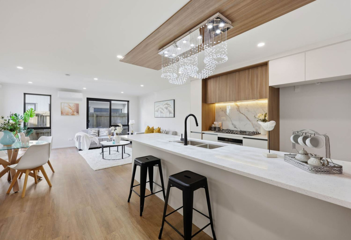 Brandnew standalone 4 beds (2 ensuites) 3 baths home with garage, Lot 3/30 Airfield Road, Takanini, Auckland
